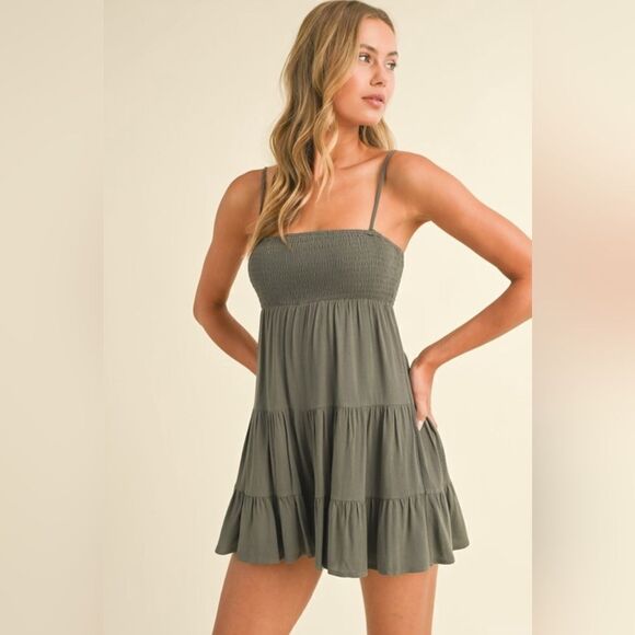 955. JULIET TIERED, SMOCKED FLOWY ROMPER - Picture 3 of 11